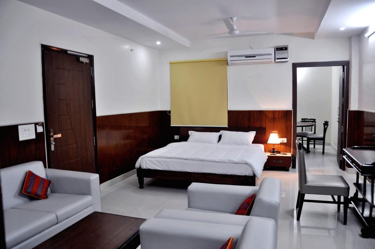 Hotel Razia Inn Hisār Exteriér fotografie