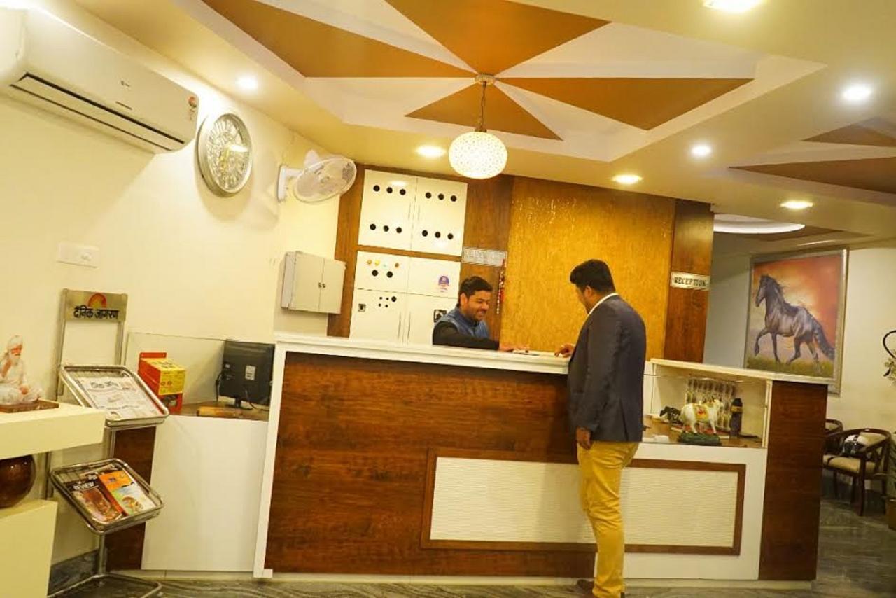Hotel Razia Inn Hisār Exteriér fotografie